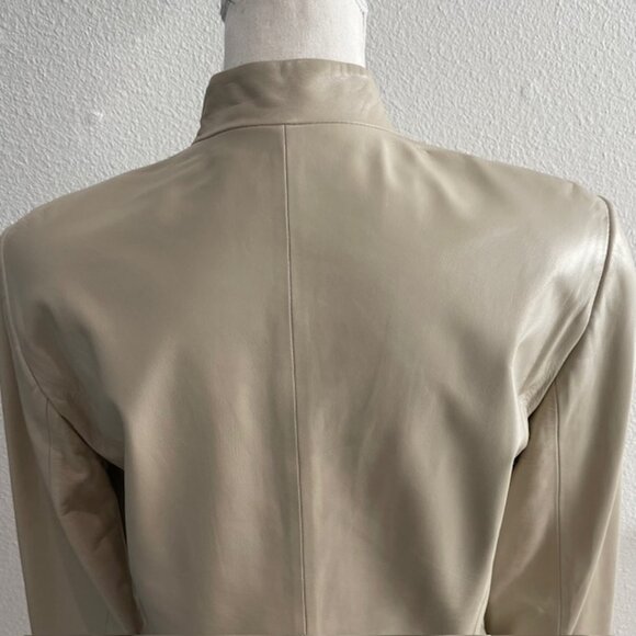Vintage TAHARI Leather Jacket - Picture 6 of 8